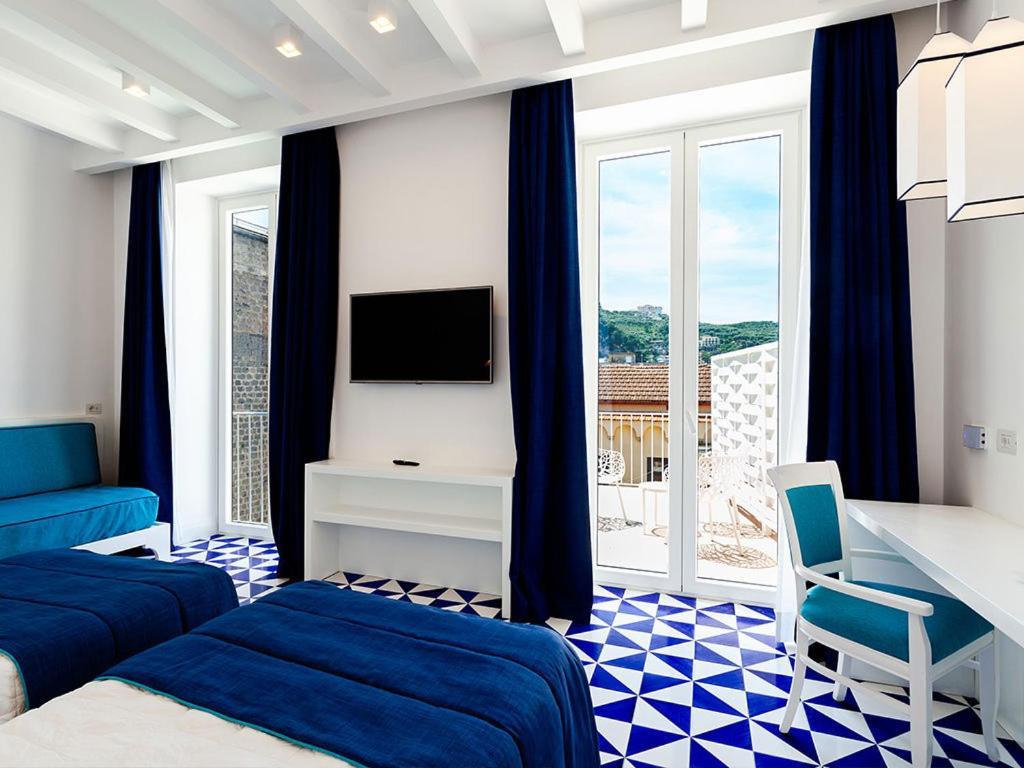 Maison Blu - Intimate Guesthouse Соренто Екстериор снимка