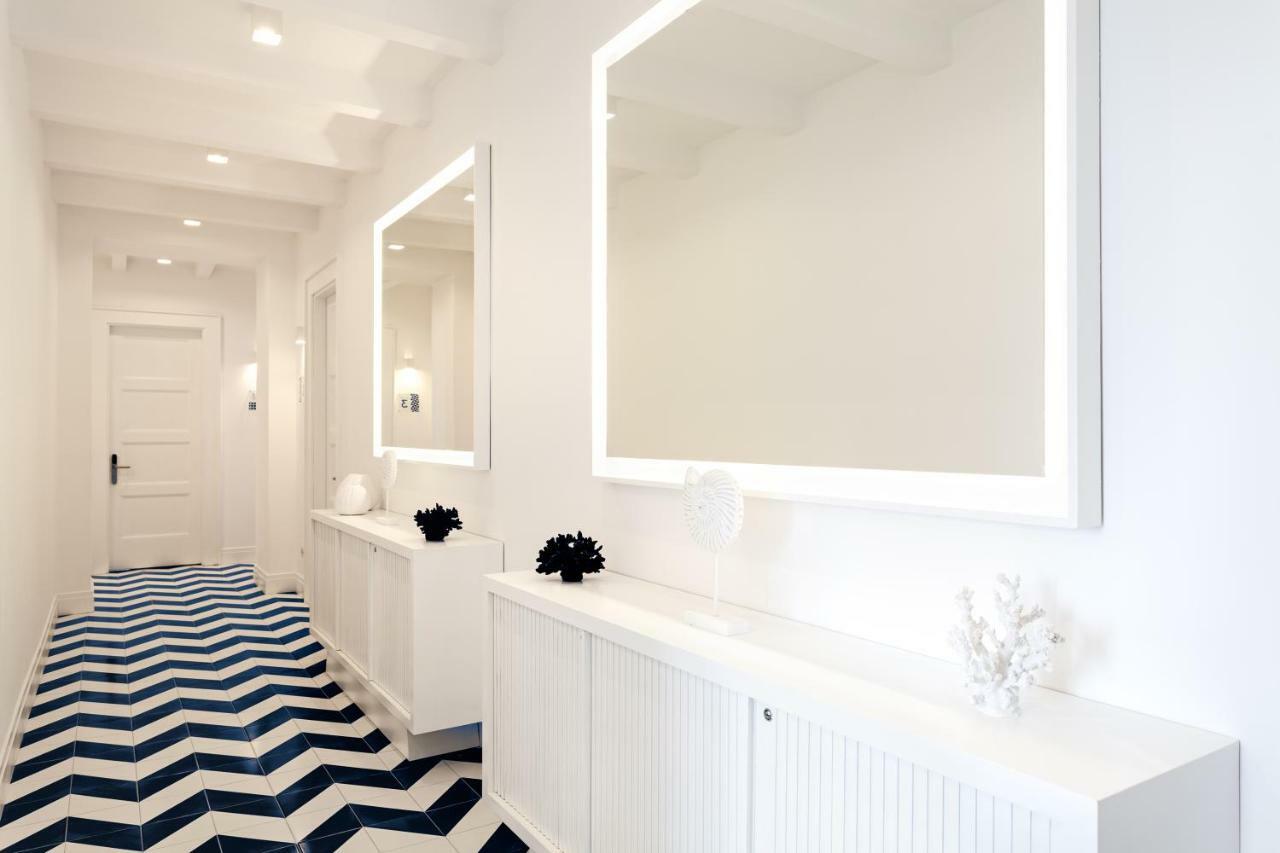 Maison Blu - Intimate Guesthouse Соренто Екстериор снимка
