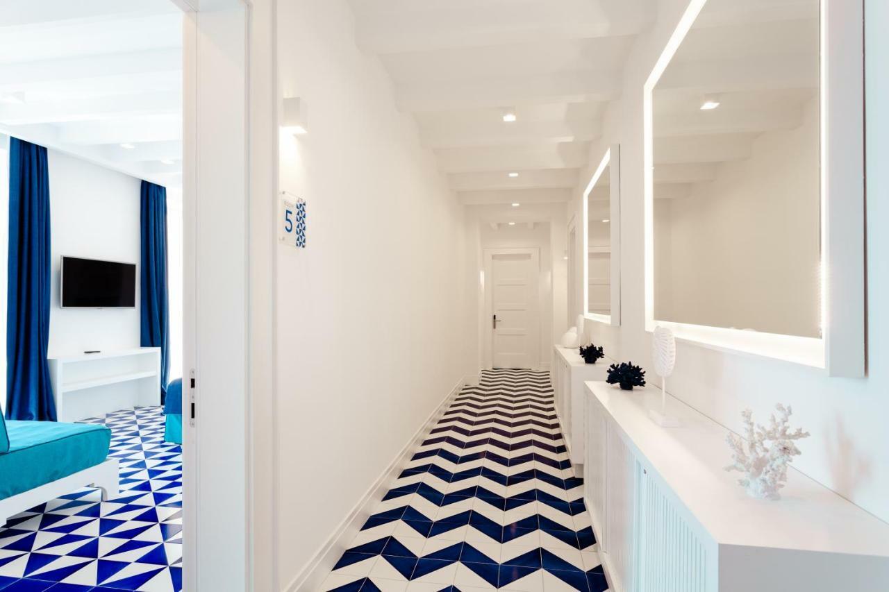 Maison Blu - Intimate Guesthouse Соренто Екстериор снимка